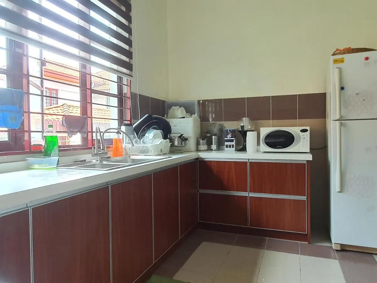 Paradise Hangout - Bungalow At Ara Damansara Pj Fully Equipped Petaling Jaya Malaysia