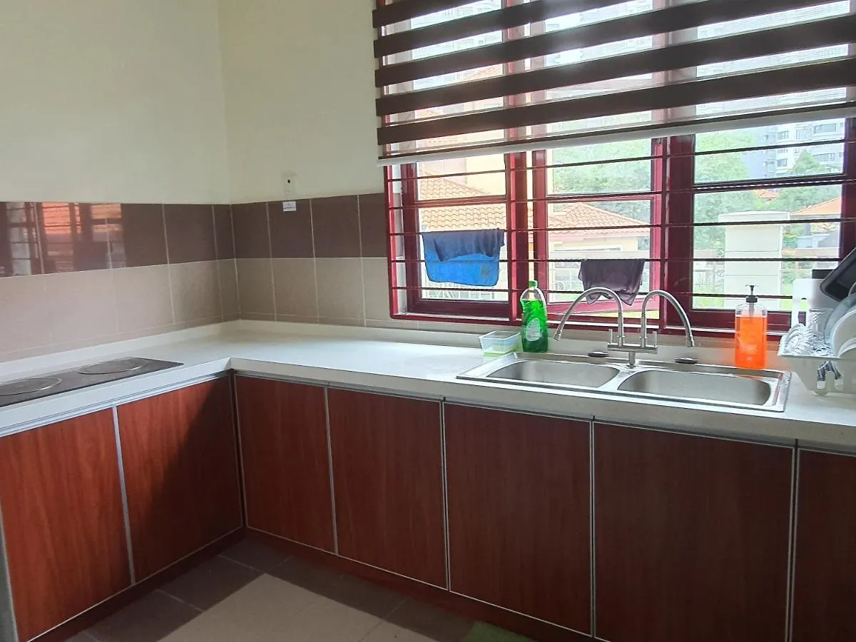 Paradise Hangout - Bungalow At Ara Damansara Pj Fully Equipped Petaling Jaya